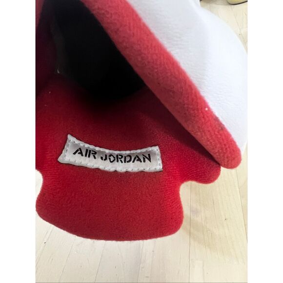 Air Jordan 5 Fire Red Size 6Y GS Nike Retro 2019 Black White 440888-102 Athletic - Picture 13 of 13